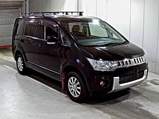 MITSUBISHI DELICA D5 2015
