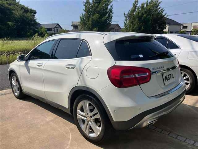 MERCEDES BENZ GLA CLASS 2015