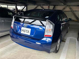 Заказать TOYOTA PRIUS