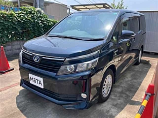 Заказать TOYOTA VOXY