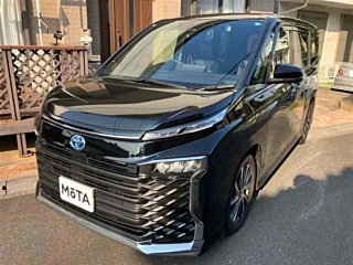 Заказать TOYOTA VOXY