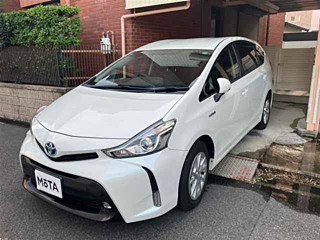 Заказать TOYOTA PRIUS ALPHA