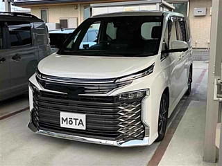 Заказать TOYOTA VOXY