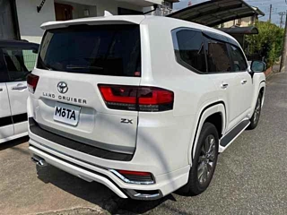 Заказать TOYOTA LAND CRUISER