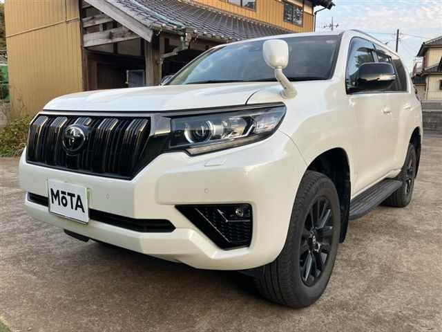 TOYOTA LAND CRUISER PRADO 2020
