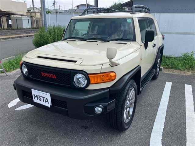 TOYOTA FJ CRUISER 2017