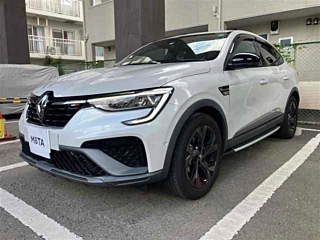 Заказать RENAULT ARKANA