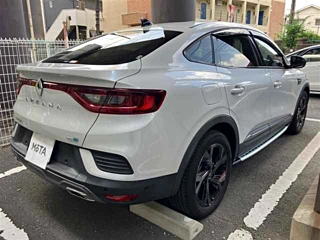 Заказать RENAULT ARKANA