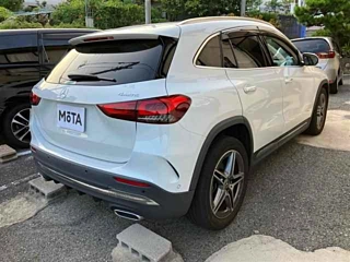 Заказать MERCEDES BENZ GLA CLASS
