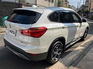 Заказать BMW X1