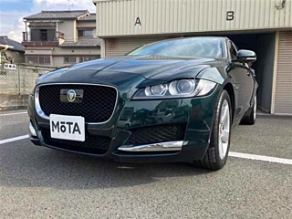 Заказать JAGUAR XF SERIES