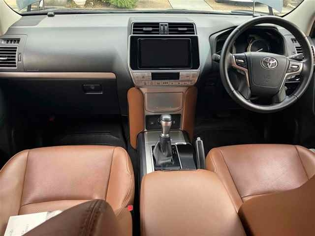 TOYOTA LAND CRUISER PRADO 2021