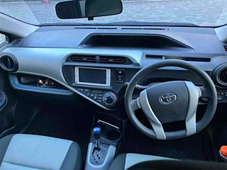 TOYOTA AQUA 2013