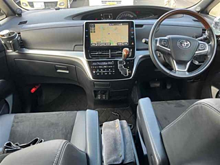 TOYOTA ESTIMA 2018