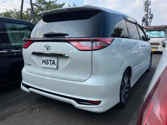 TOYOTA ESTIMA 2018
