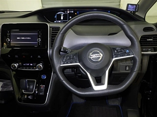 NISSAN SERENA 2020