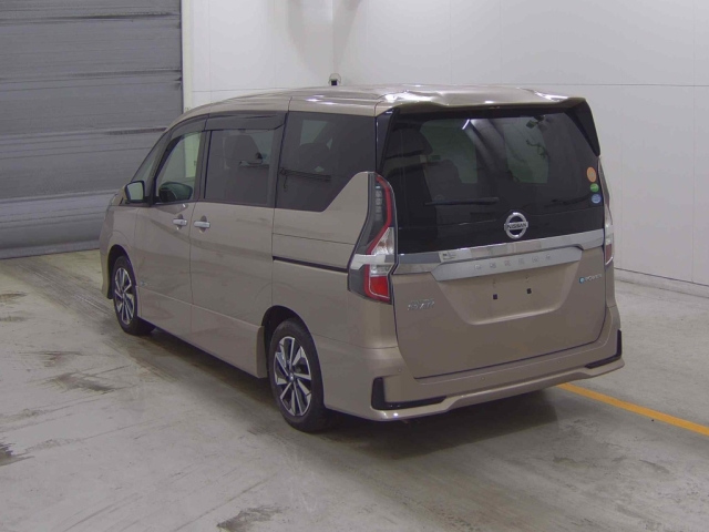 NISSAN SERENA 2020