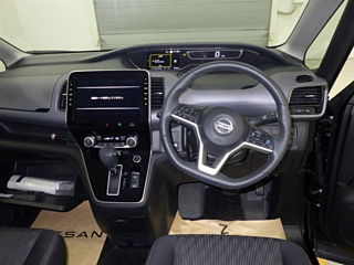 NISSAN SERENA 2020
