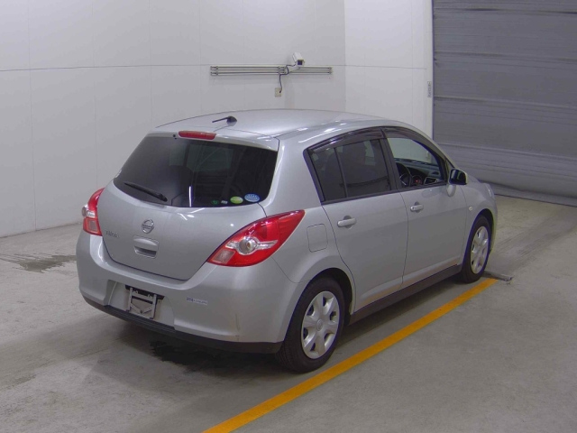 NISSAN TIIDA 2008