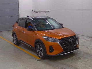 NISSAN KIX 2022