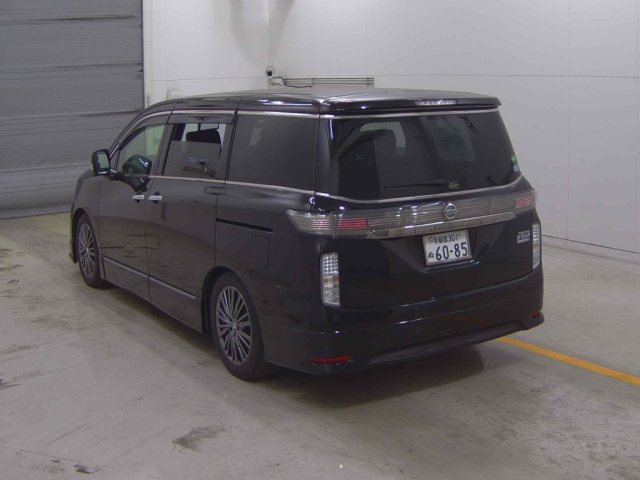 NISSAN ELGRAND 2015