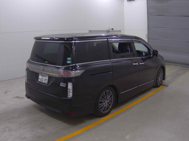 NISSAN ELGRAND 2015