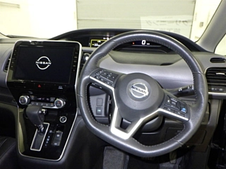 NISSAN SERENA 2022
