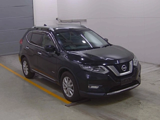 NISSAN X-TRAIL 2018