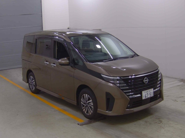 NISSAN SERENA 2024