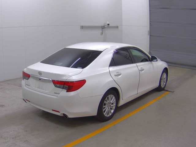 TOYOTA MARK X 2014