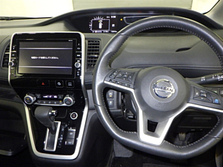 NISSAN SERENA 2018