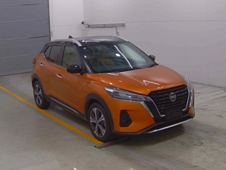 NISSAN KIX 2022
