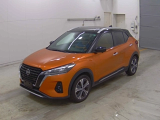 NISSAN KIX 2022