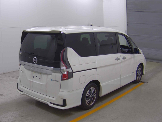 NISSAN SERENA 2022