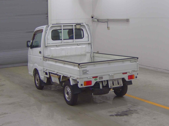 NISSAN CLIPPER TRUCK 2017