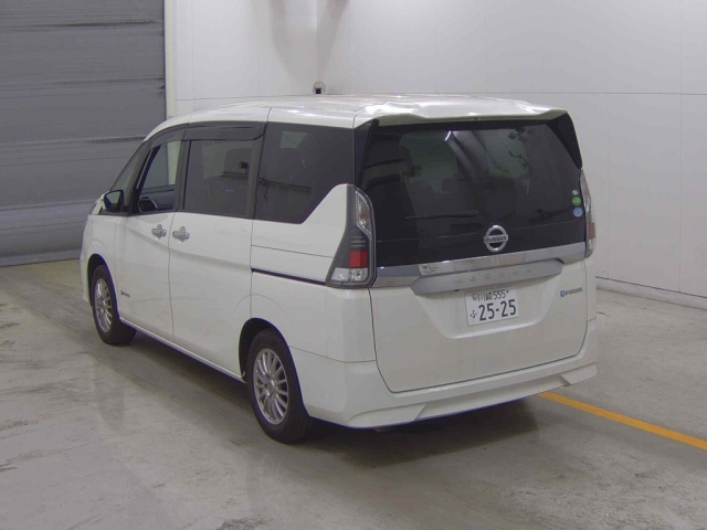 NISSAN SERENA 2018