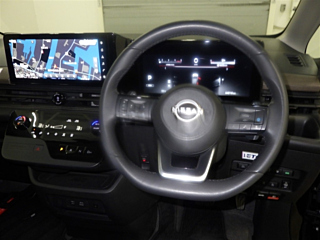 NISSAN SERENA 2023