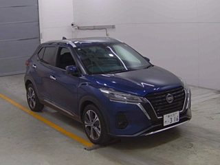 NISSAN KIX 2021