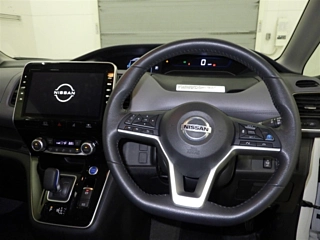 NISSAN SERENA 2021