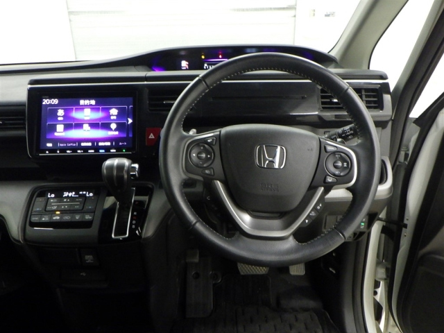 HONDA STEP WAGON 2021