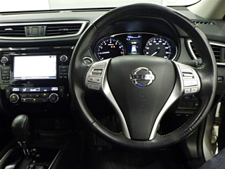 NISSAN X-TRAIL 2017