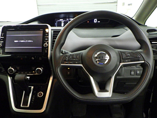 NISSAN SERENA 2017