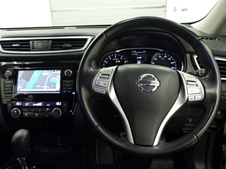 NISSAN X-TRAIL 2015
