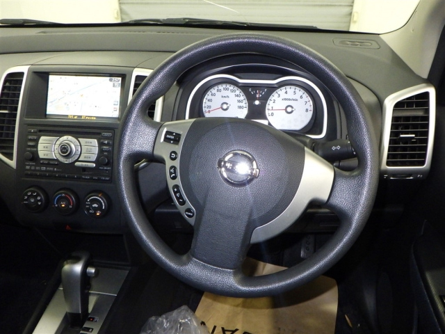NISSAN WINGROAD 2009