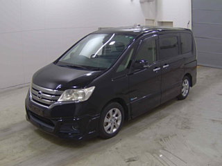 NISSAN SERENA 2013