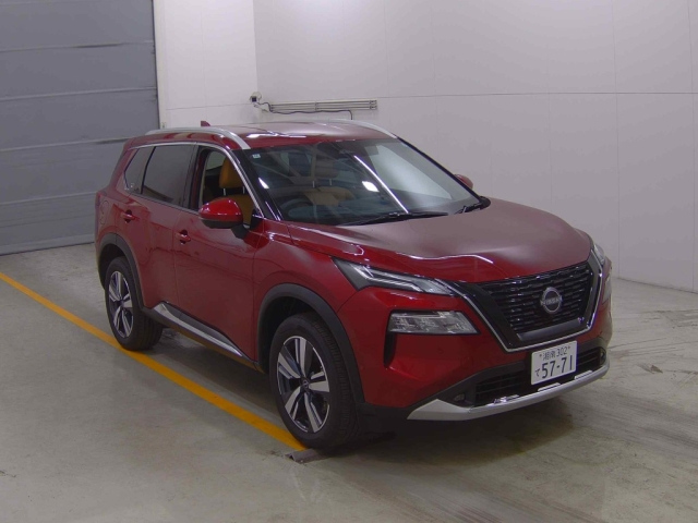 NISSAN X-TRAIL 2024