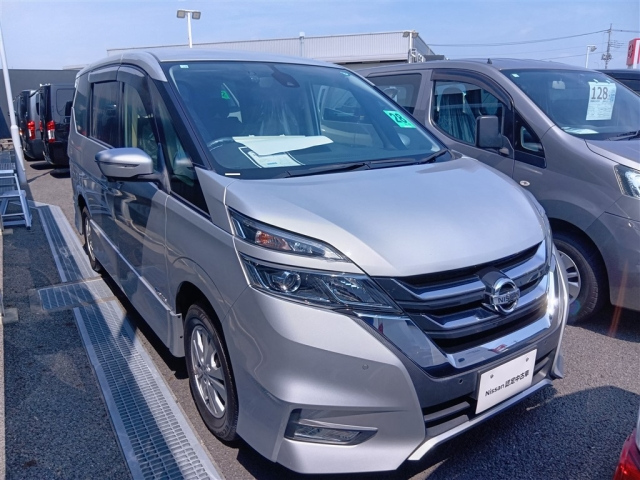 NISSAN SERENA 2016