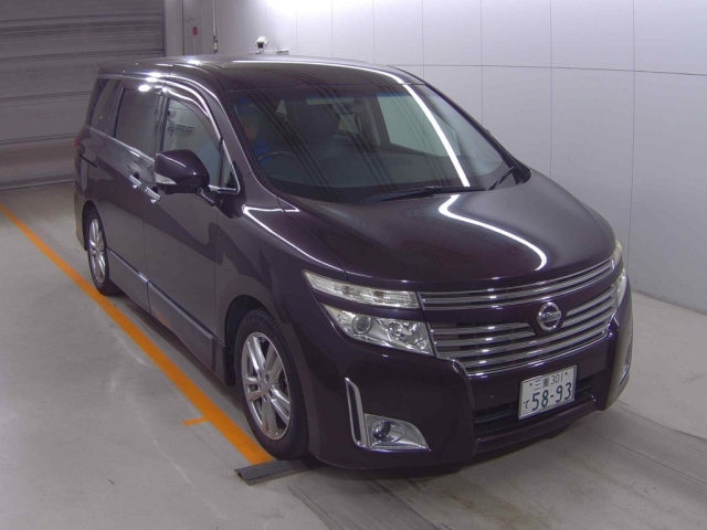 NISSAN ELGRAND 2011