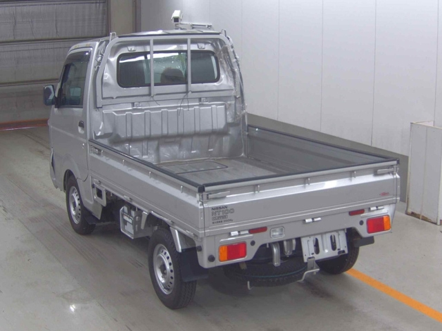 NISSAN CLIPPER TRUCK 2022