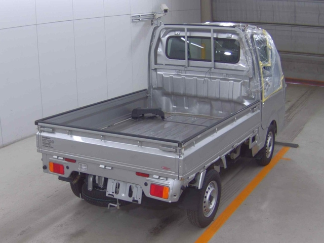 NISSAN CLIPPER TRUCK 2022
